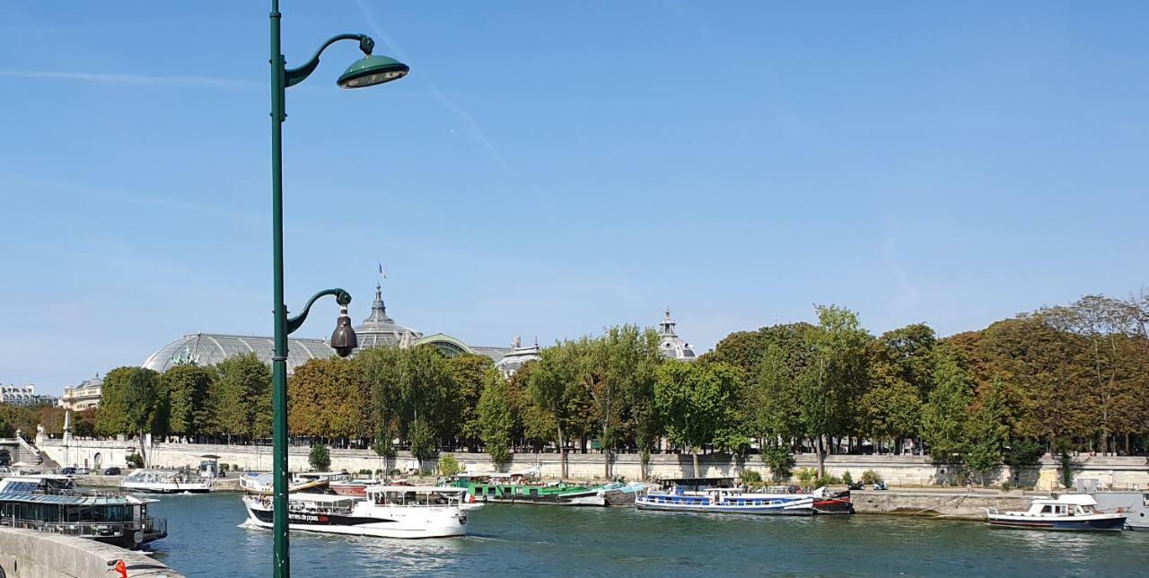 Appartement à 10 Mn à Pied De Montmartre *